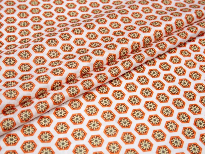 Hvorfor er Polyester-viscose Jacquard trykt foringstof Det første valg til avancerede foringer?